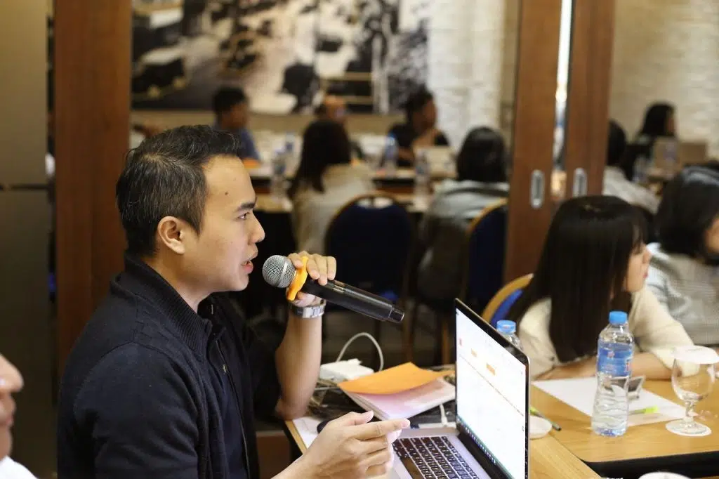 Seminar Kemerdekaan Digital, Tessar Napitupulu memberikan motivasi untuk generasi muda