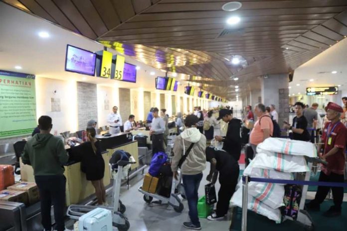 Libur Idulfitri, Bandara Ngurah Rai Layani Puluhan Ribu Penumpang per Hari 10