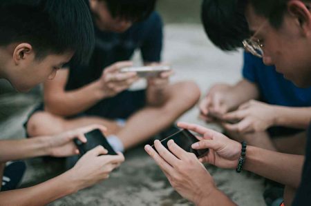 Dunia Game Online Fenomena yang Mengubah Cara Kita Bermain dan Berinteraksi