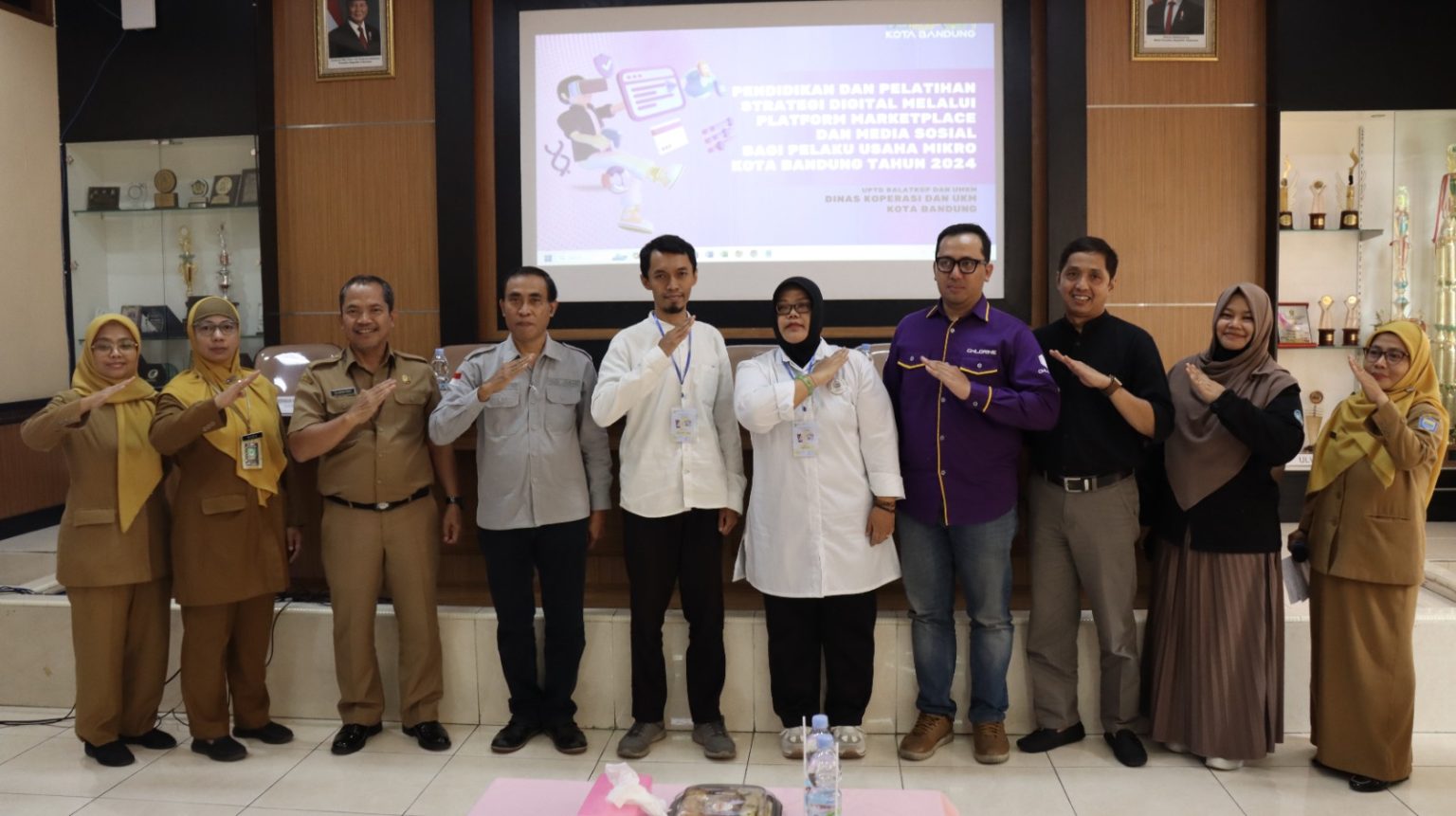 Pola Penjualan Berubah, Pelaku UMKM di Bandung Dilatih Digital Marketing 3