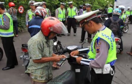 Cara Cek Tilang ETLE Terbaru 2025 (Dok Tribrata)