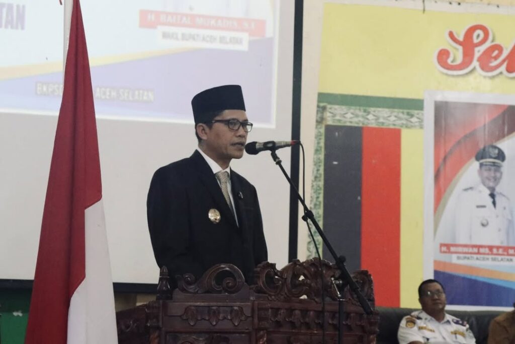 Bupati Aceh Selatan Umroh Saat Bencana Bakal Dicopot dari Jabatannya? Mirwan MS Bupati Aceh Selatan umroh saat bencana (Instagram/@h.mirwan_ms_official )