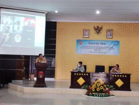DLH Waropen Gencarkan Program Lingkungan untuk Wujudkan Waropen Hijau dan Bersih