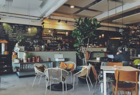 7 Rekomendasi Cafe dan Bakery Estetik di Bandung untuk Akhir Pekan