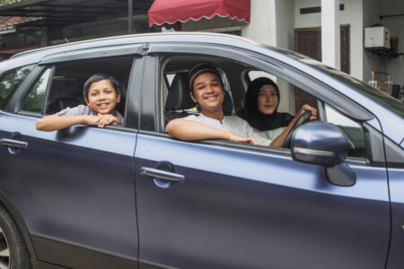 rekomendasi mobil keluarga murah dan irit