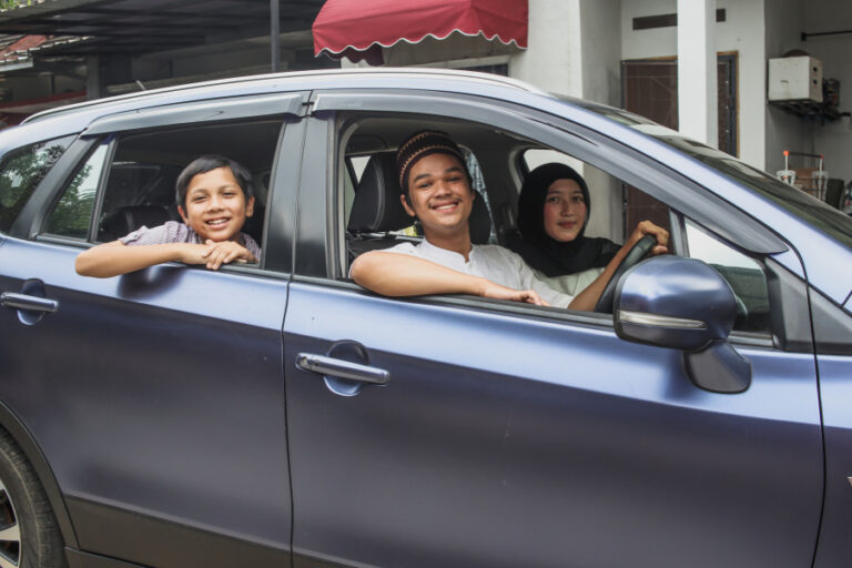 rekomendasi mobil keluarga murah dan irit