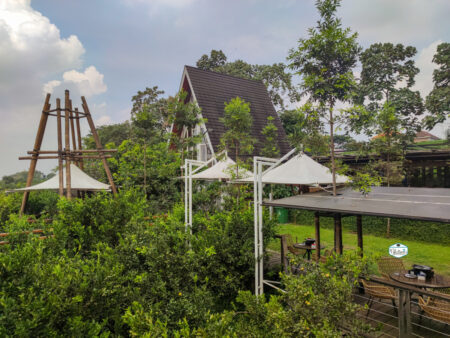 Kanvill Dau, Sensasi Grill Sendiri dengan Pemandangan Perbukitan di Malang